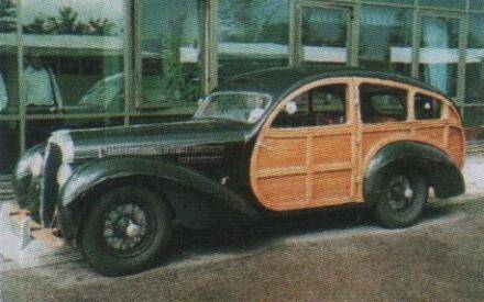 Очень редкий Делайе 135 с деревянным грузопассажирским кузовом.