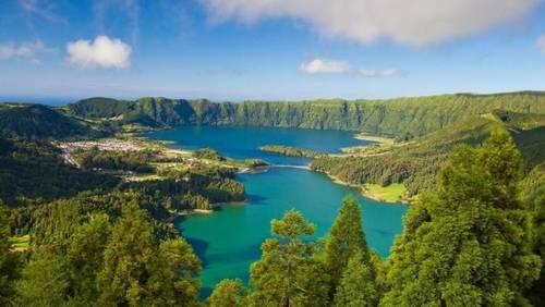 Азорские острова - чудо посреди океана?