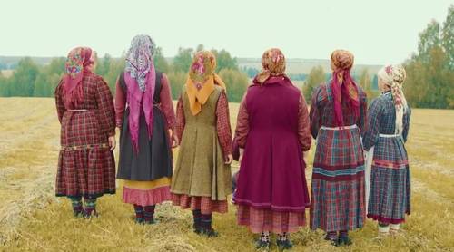 Удмуртия. Как особенности национального костюма влияют на современников?