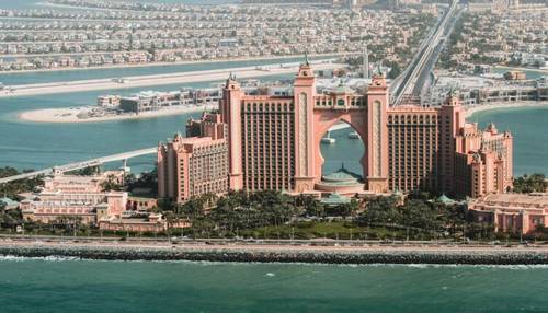 Почему Дубай называют жемчужиной Персидского залива?