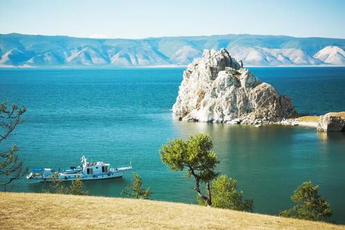 Мыс Скала Шаманка, озеро Байкал