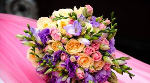 Как работает и чем отличается от конкурентов маркетплейс доставки цветов Цветов.ру