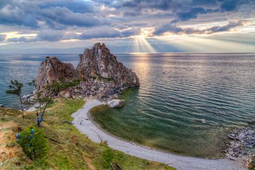 Шаманская скала, озеро Байкал