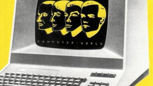 Герой альбома - офисный компьютер вроде модели Apple II - гордо красуется на обложке, хотя по нынешним временам это, конечно, глубокое ретро.