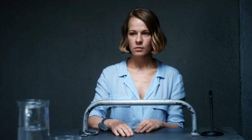 Кадр из сериала «Швабра»