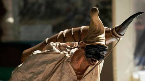 Пульчинелла, персонаж современного театра Неаполя