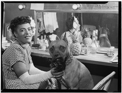 Билли Холидэй и ее собака Мистер, Нью-Йорк, 1946 г.