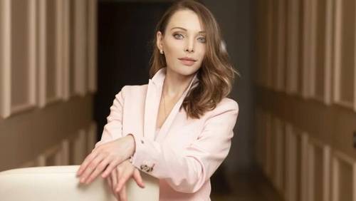 Карина Вейнгард