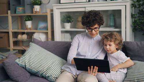 Лучшие мультики для детей. Как персонажи влияют на жизнь ребенка?