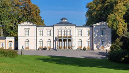 Шведская королевская резиденция, построена во времена правления Карла XIV