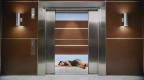 Кадр из сериала «Первый этаж»