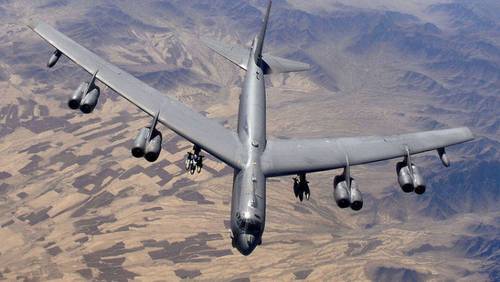 Боинг B-52 «Стратофортресс»