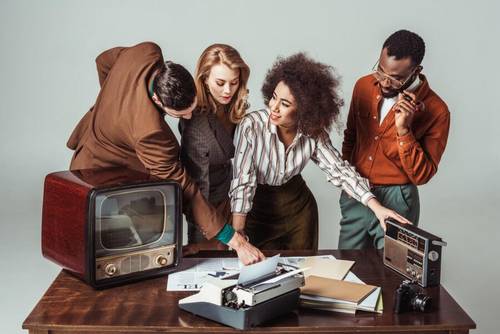 Байки старьевщицы: как продать старые вещи? Объявление