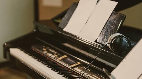 Цифровое пианино