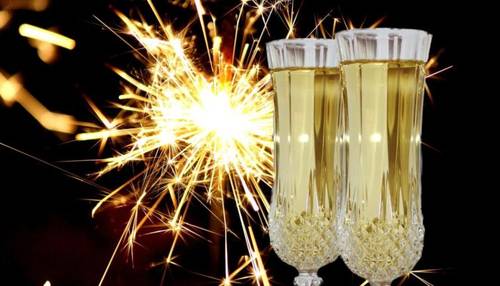 Как не «проесть» всю зарплату в новогодние праздники?