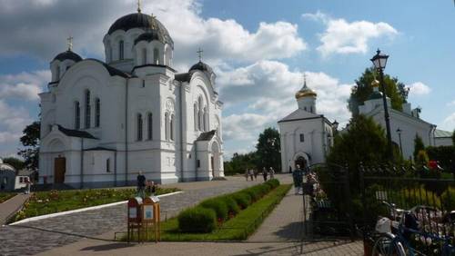 Спасо-Ефросиньевский монастырь, Спасо-Преображенский и Крестовоздвиженский соборы