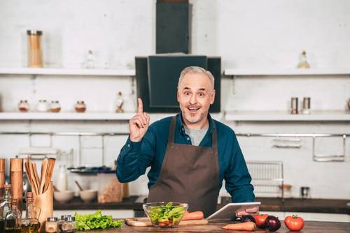 Необычные вкусности. Как сварить варенье из морковки и сделать рябиновую пастилу?