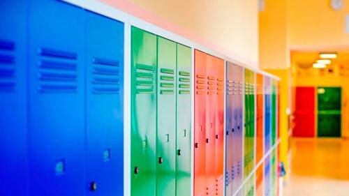 Какая мебель лучше: деревянная, металлическая или пластиковая?