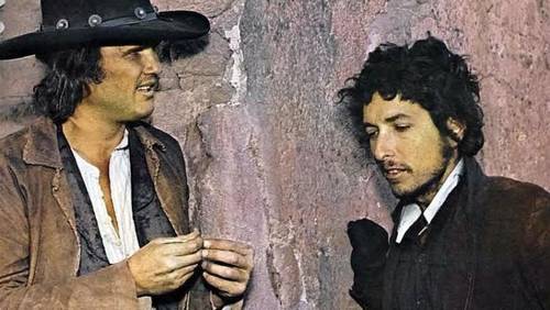 Боб Дилан (справа) в вестерне «Пэт Гэрретт и Билли Кид».