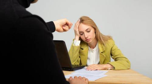 Как реагировать на критику начальника?