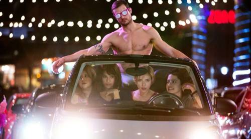 Кадр из к/ф «Очень плохие девчонки», 2017 г.