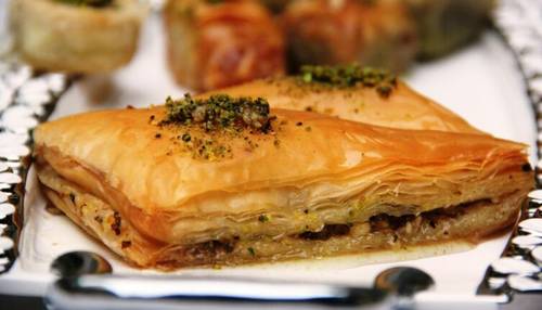 Пахлава. Как приготовить эту сладость?