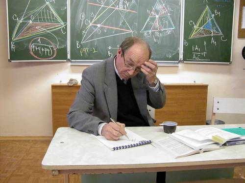В.В.Вавилов во время проведения научной конференции школьников в Сарове, 2004 г.