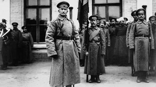 Первая мировая война. Генерал А. А. Брусилов на станции Ровно, 1915 г.