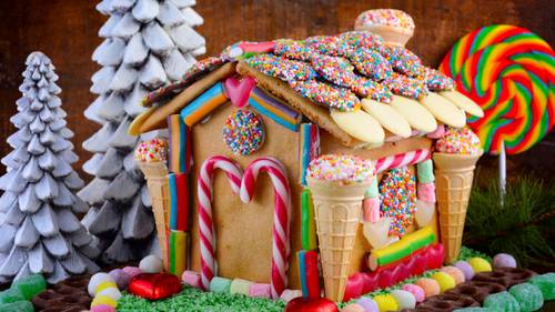 Как в День пряничного домика приготовить пряничный домик?