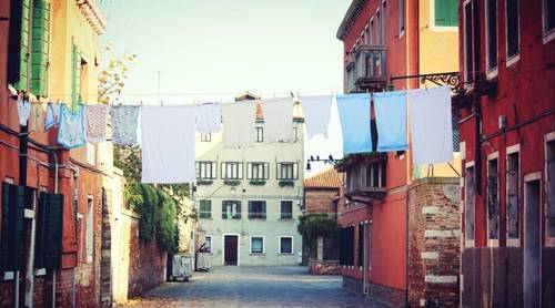 Как отличить тракт от шоссе, а проезд от переулка?