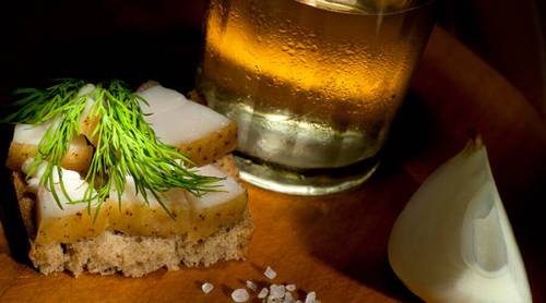 Как дед чекушку в запечке искал?