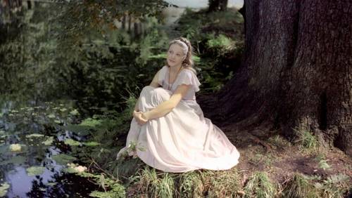 Елена Проклова