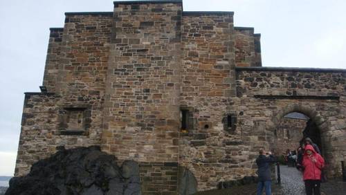 Эдинбургский замок, ворота Фуг
