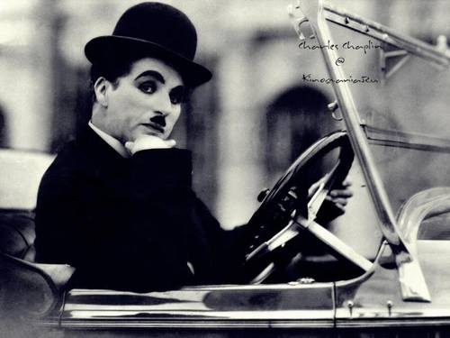 Чарли Чаплин был левшой
