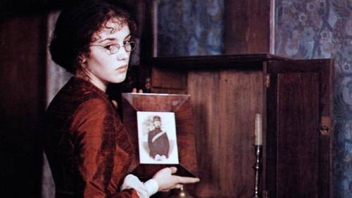 Любовь - прыжок из пропасти? Нет, «синдром Адели»