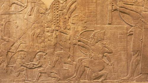 Взятие ассирийцами города, древний барельеф