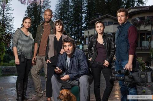Постер к сериалу «Нереально»