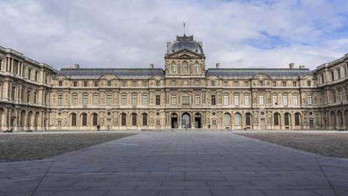 Лувр, дворец французских королей