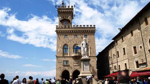 Главная площадь Сан-Марино