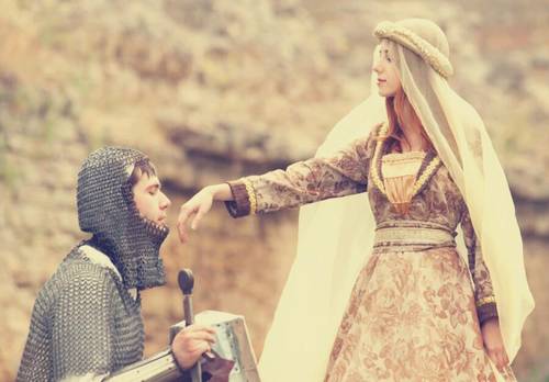 Каким был идеал женской красоты в Средние века?
