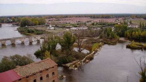 Симанкас: вид на реку Писуэрга