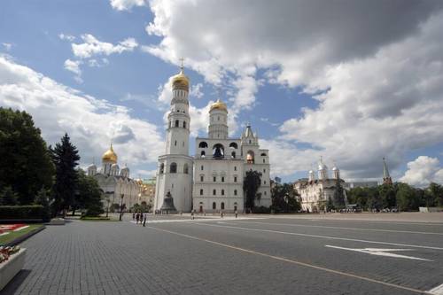 Вид на колокольню Ивана Великого