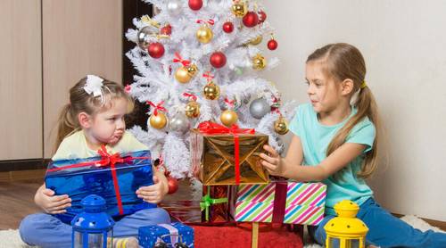 Почему маленькие дети бывают жадными?