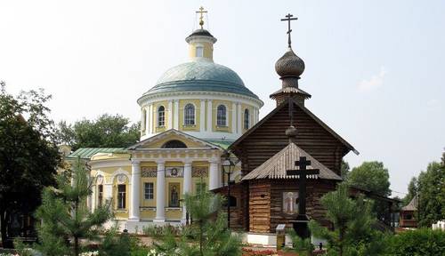 Храмовый комплекс в Косине, Успенский и Тихоновский храмы (Москва, Большая Косинская ул., 29)