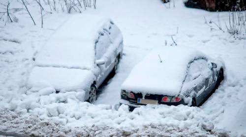 Что должно быть зимой в машине?