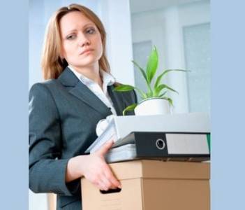 Indennita Sostitutiva L Opzione Per Le Quindici Mensilita Nasce Con L Ordine Di Reintegrazione Senza Alcuna Rilevanza Della Temporanea Ripresa Della Prestazione In Corso Di Causa