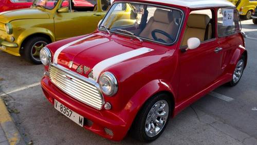 Mini. Как маленький автомобильчик стал большим достижением английского автопрома?