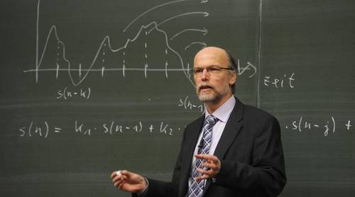 День учителя. Когда праздновать и что подарить учителю?