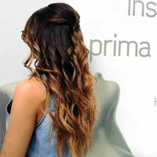 Capelli Lunghi 32 Acconciature Facili E Veloci A Cui Ispirarvi Capellistyle