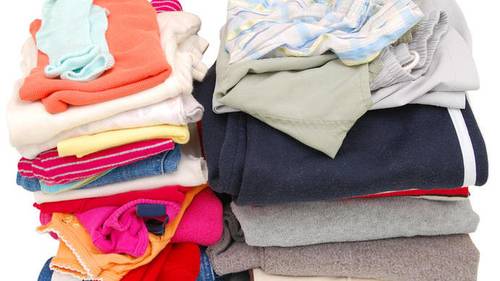 Куда деть старую одежду?